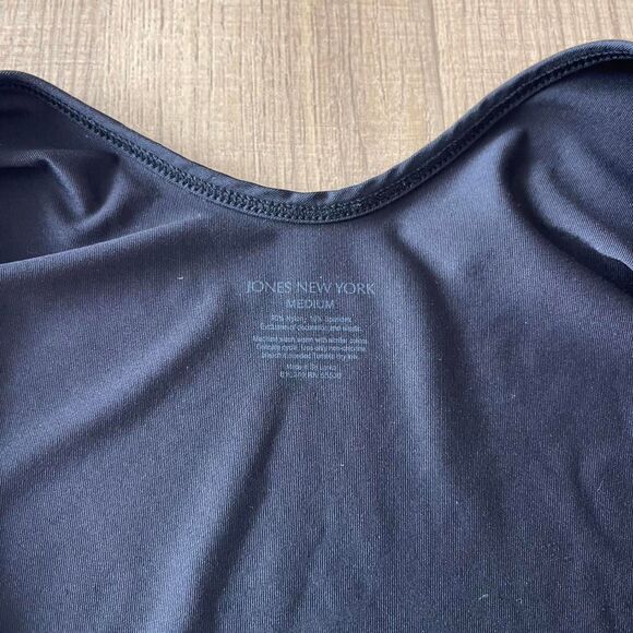 Jones-new-york Women's Black V Neck Tank with Lace Detail Medium - Picture 3 of 4